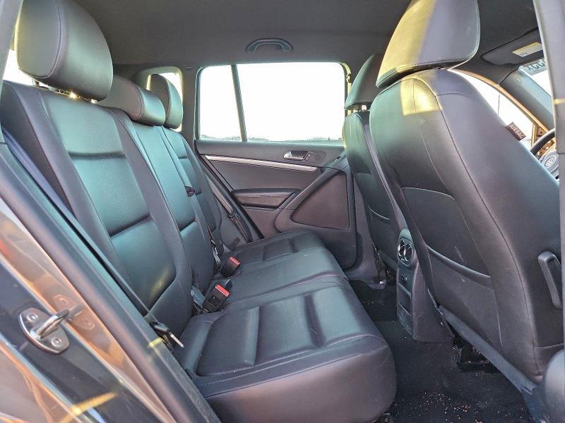 Фото 11 - VOLKSWAGEN TIGUAN