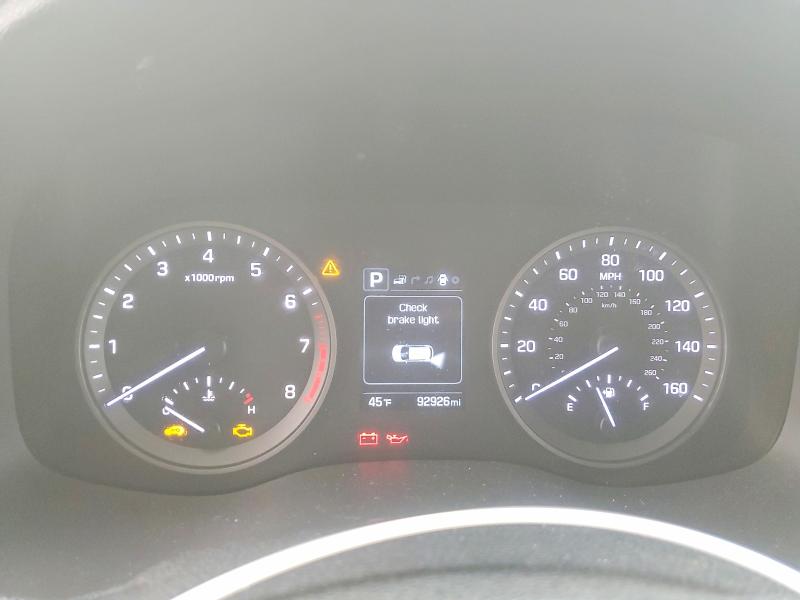 Фото 9 - HYUNDAI TUCSON