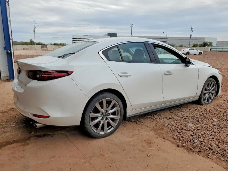 Фото 3 - MAZDA 3