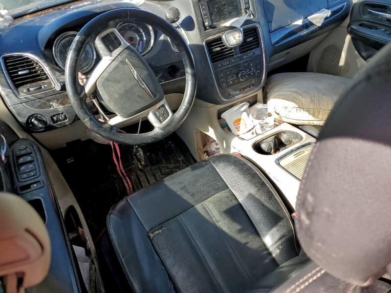 Фото 8 - CHRYSLER MINIVAN