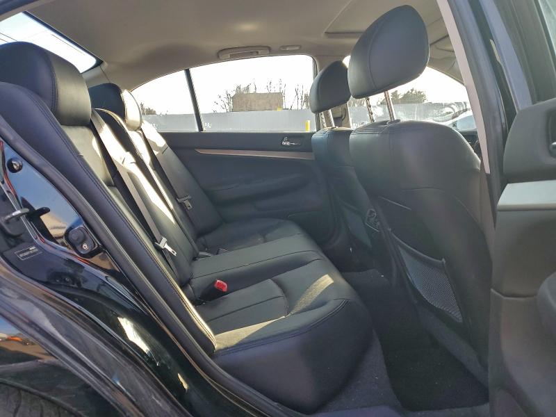 INFINITI Q40 2015 VIN JN1CV6AR7FM524684