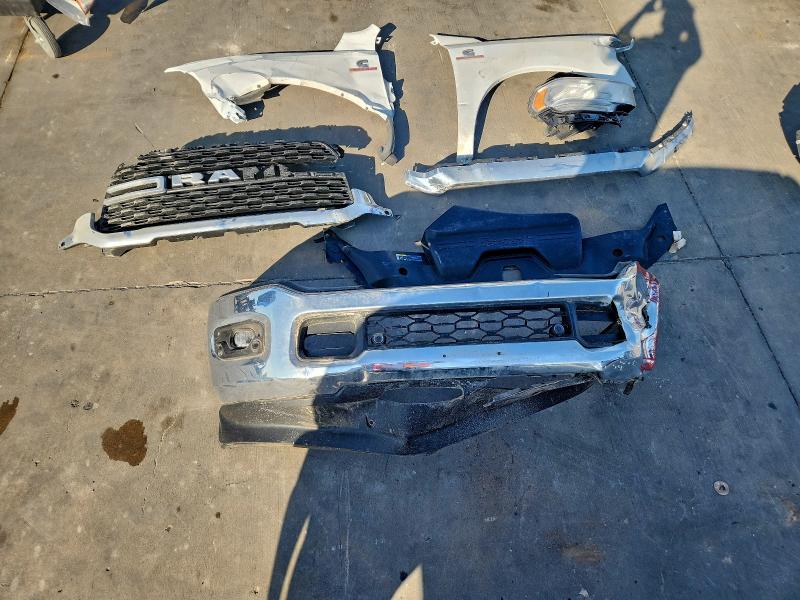 Фото 12 - RAM 2500