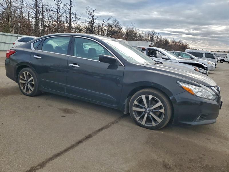 Фото 4 - NISSAN ALTIMA