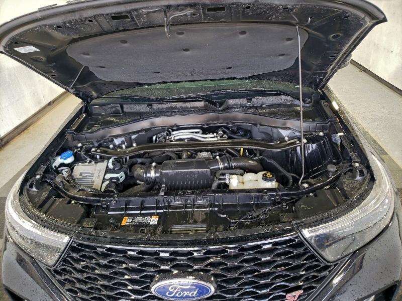 Фото 12 - FORD EXPLORER