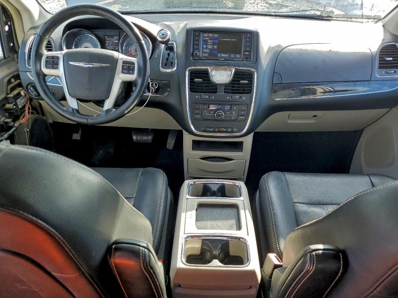 Фото 8 - CHRYSLER MINIVAN