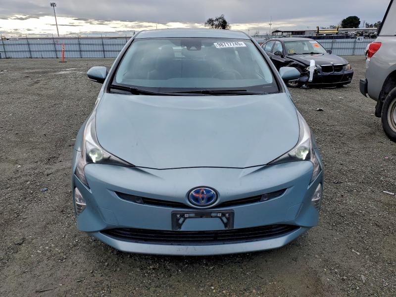 Фото 5 - TOYOTA PRIUS