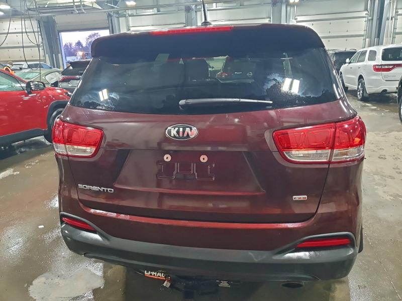 Фото 6 - KIA SORENTO