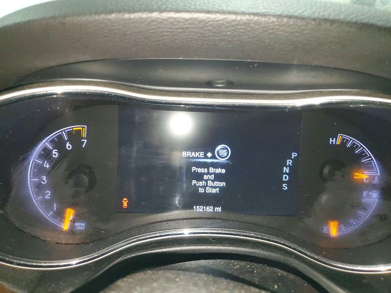 Фото 9 - JEEP GRAND CHER