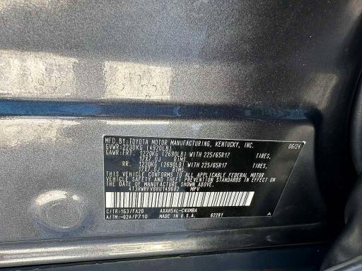 Фото 10 - TOYOTA RAV4