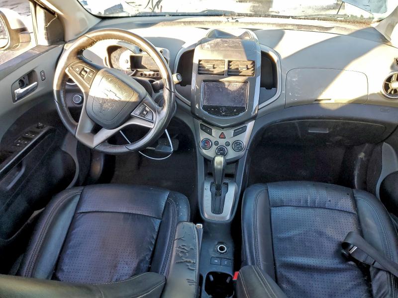 Фото 8 - CHEVROLET SONIC