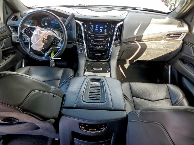 Фото 8 - CADILLAC ESCALADE