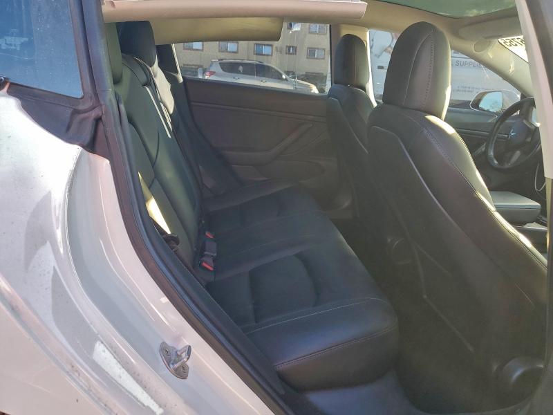 Фото 10 - TESLA MODEL 3