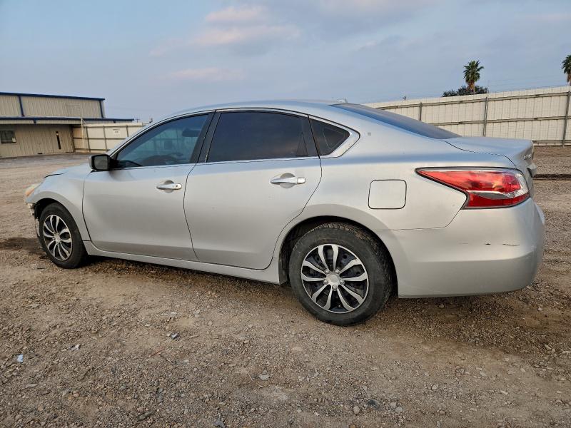 Фото 2 - NISSAN ALTIMA