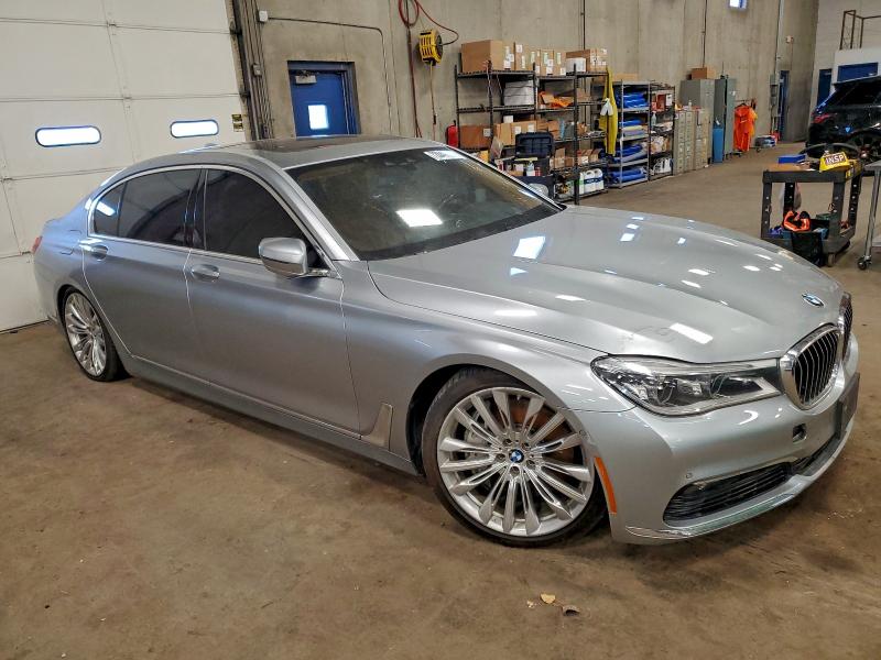 Фото 4 - BMW 7 SERIES