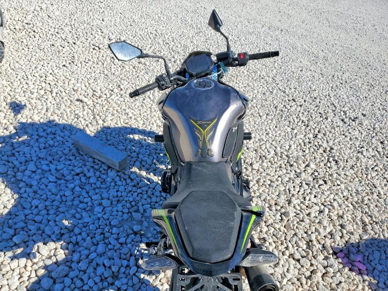 KAWASAKI ZR900 F 2020