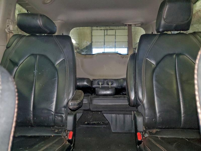 Фото 10 - CHRYSLER PACIFICA