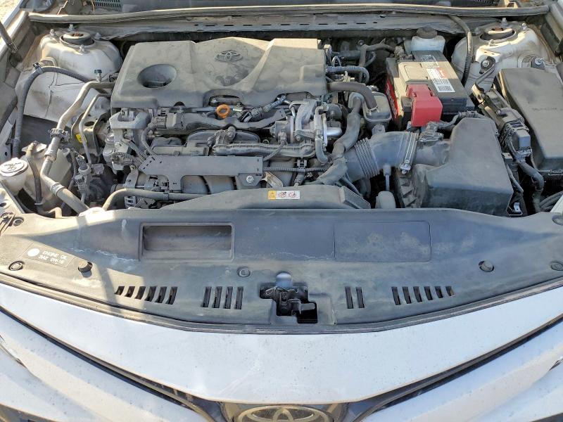 Фото 11 - TOYOTA CAMRY