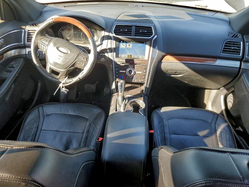 Фото 8 - FORD EXPLORER