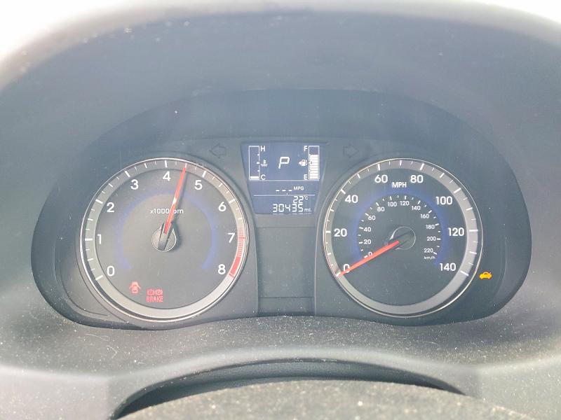 Фото 9 - HYUNDAI ACCENT