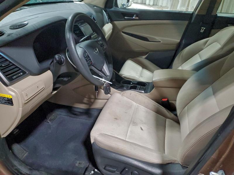 Фото 7 - HYUNDAI TUCSON