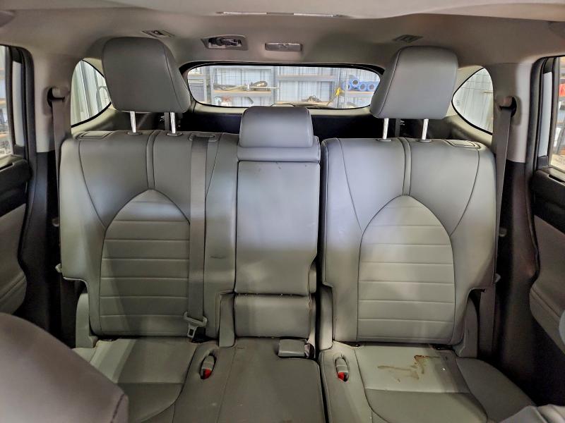 Фото 10 - TOYOTA HIGHLANDER