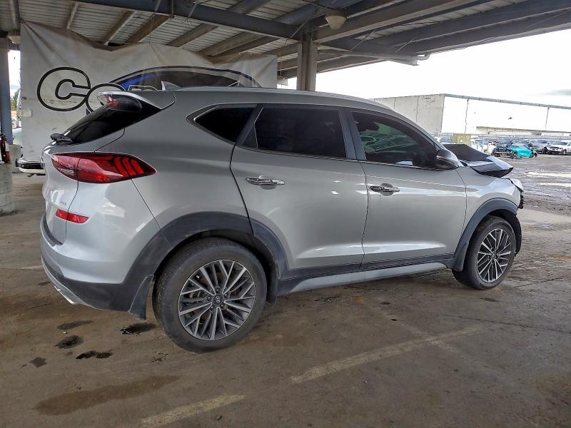 Фото 3 - HYUNDAI TUCSON