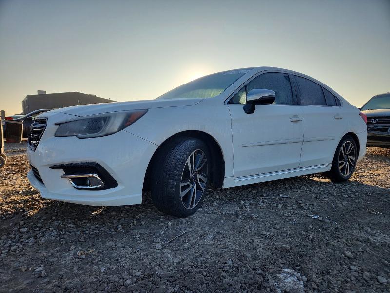 Фото 1 - SUBARU LEGACY