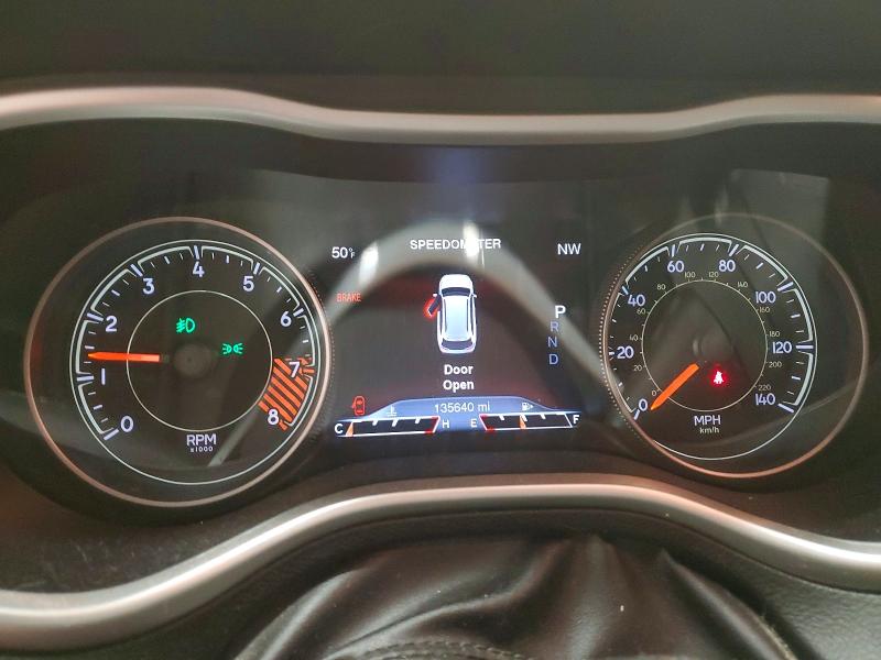 Фото 9 - JEEP GRAND CHER