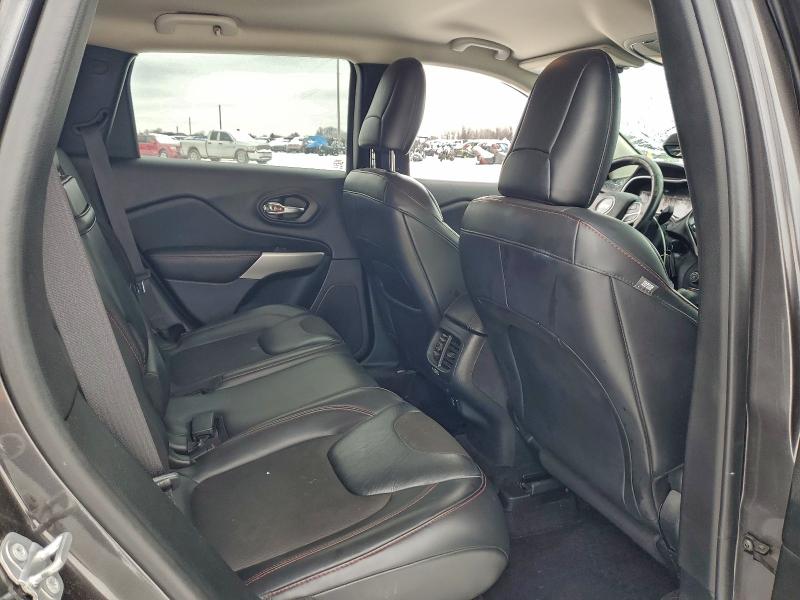 Фото 11 - JEEP CHEROKEE