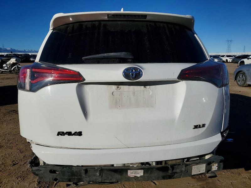 Фото 6 - TOYOTA RAV4