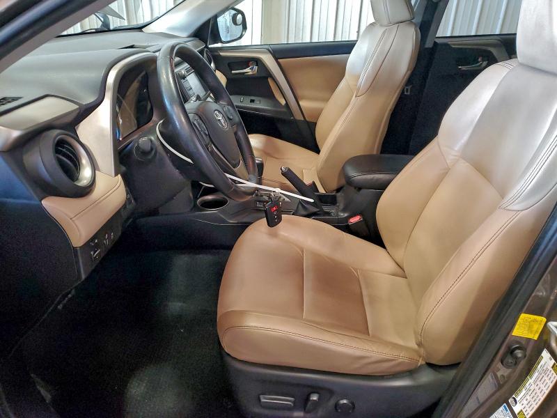 Фото 7 - TOYOTA RAV4