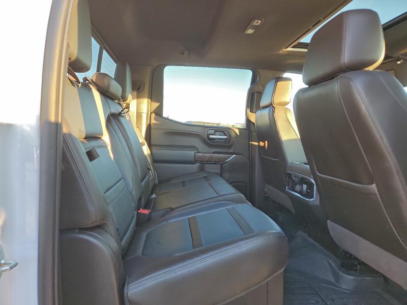 Фото 10 - GMC SIERRA