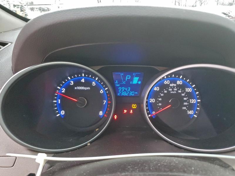 Фото 9 - HYUNDAI TUCSON