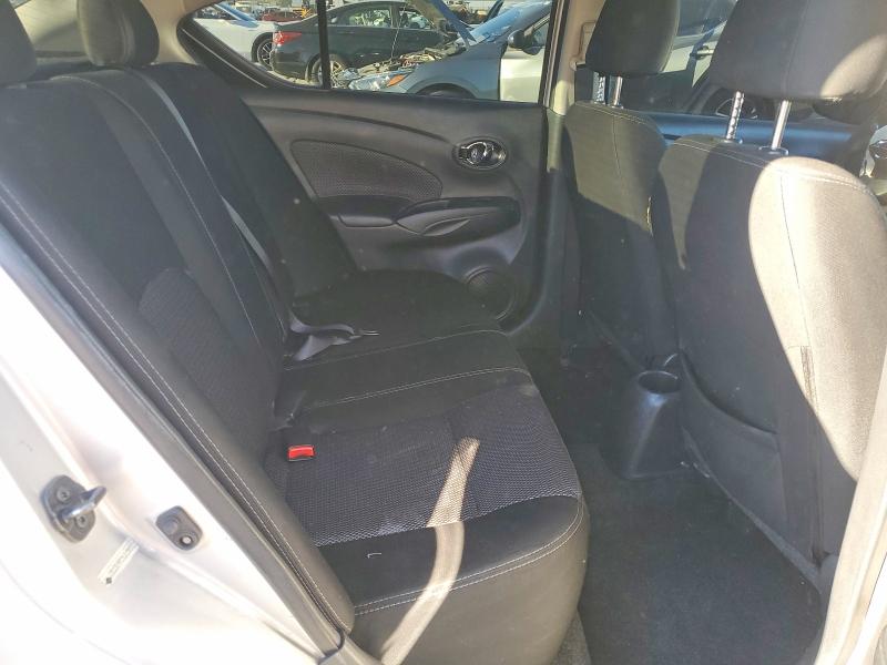 Фото 10 - NISSAN VERSA