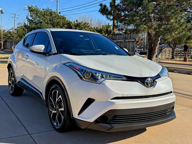 Фото 1 - TOYOTA C-HR