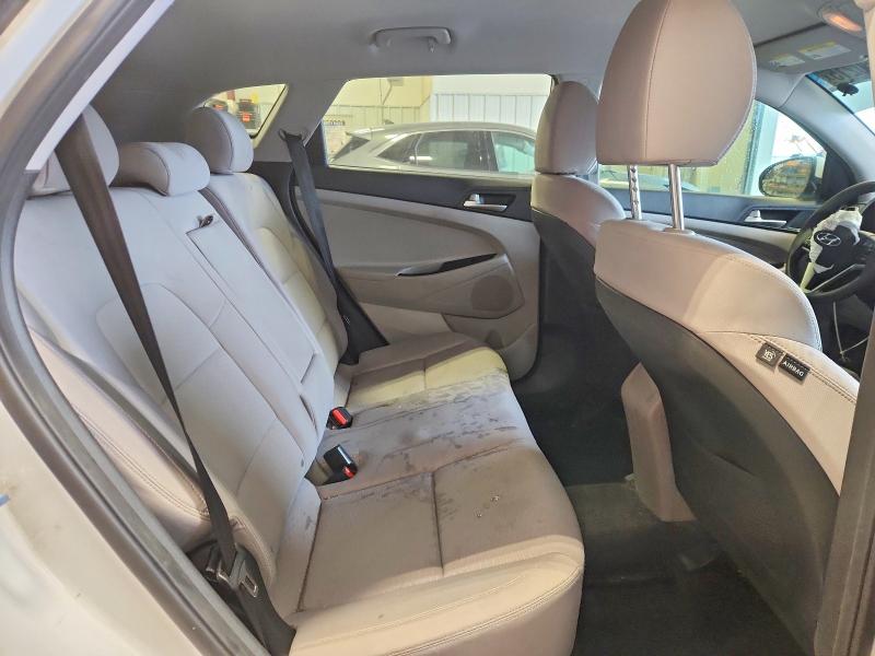 Фото 11 - HYUNDAI TUCSON