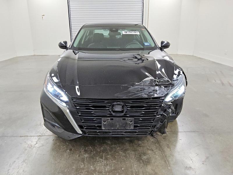 Фото 5 - NISSAN ALTIMA