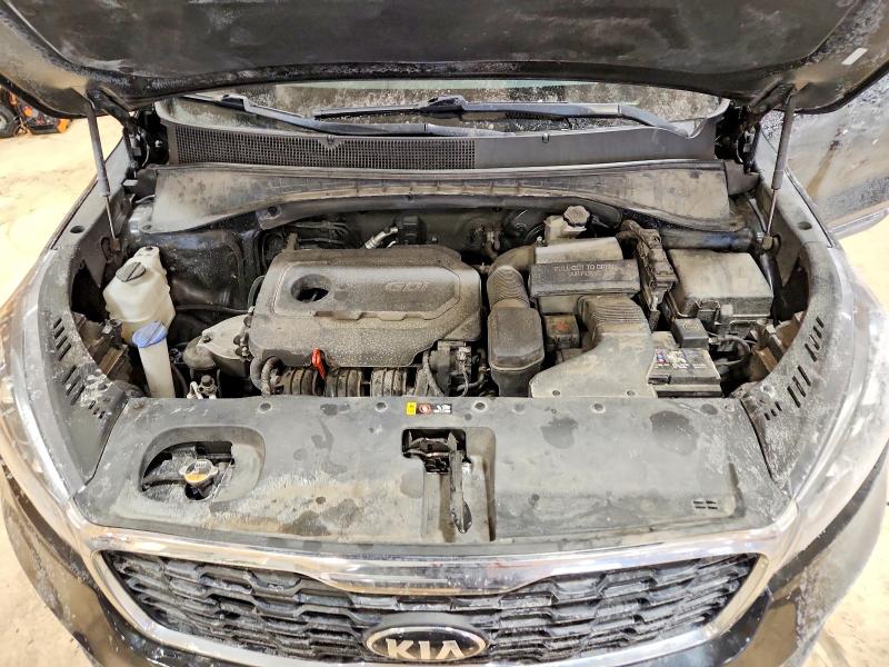 Фото 11 - KIA SORENTO