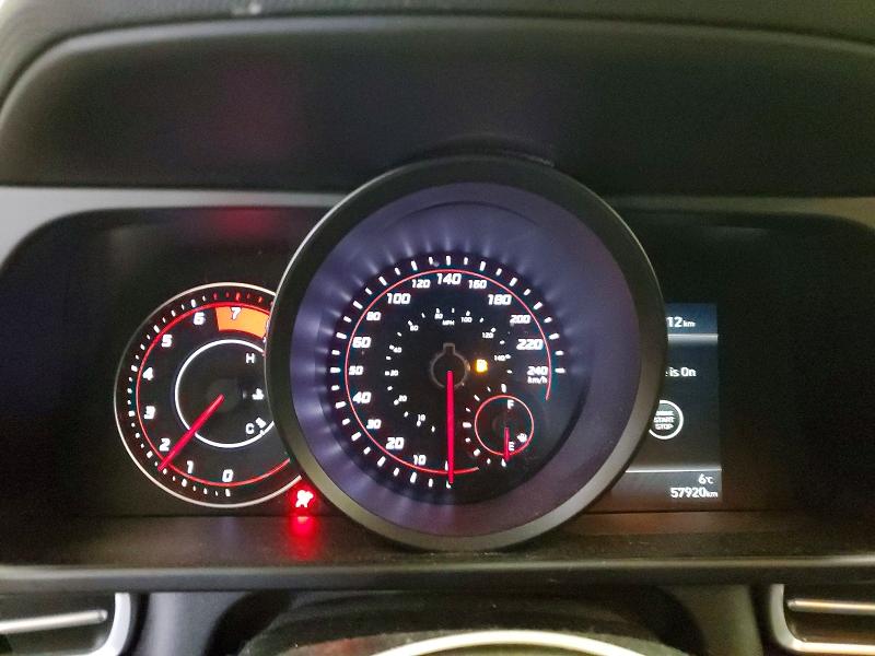 Фото 9 - HYUNDAI ELANTRA