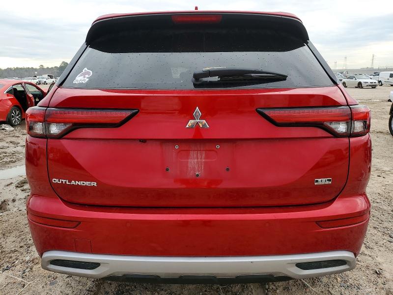 Фото 6 - MITSUBISHI OUTLANDER