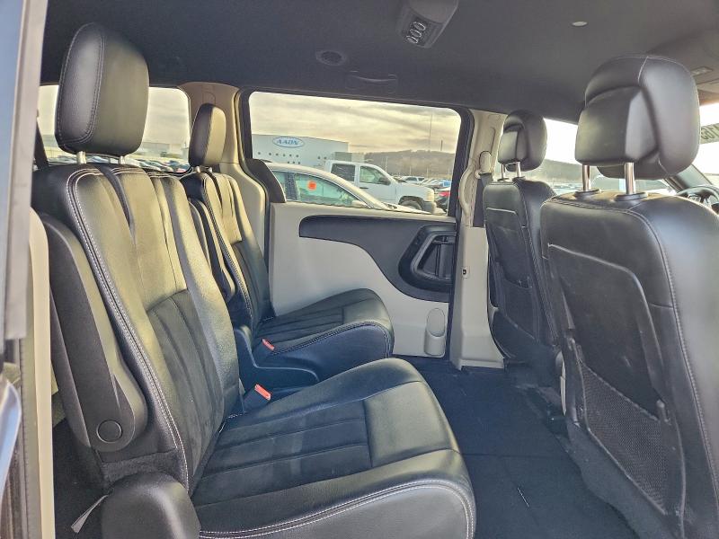 Фото 11 - DODGE CARAVAN