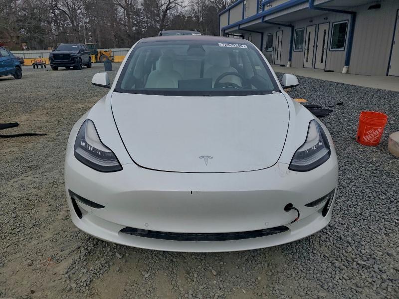 Фото 5 - TESLA MODEL 3