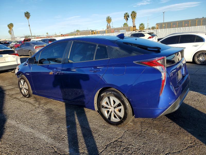 Фото 2 - TOYOTA PRIUS