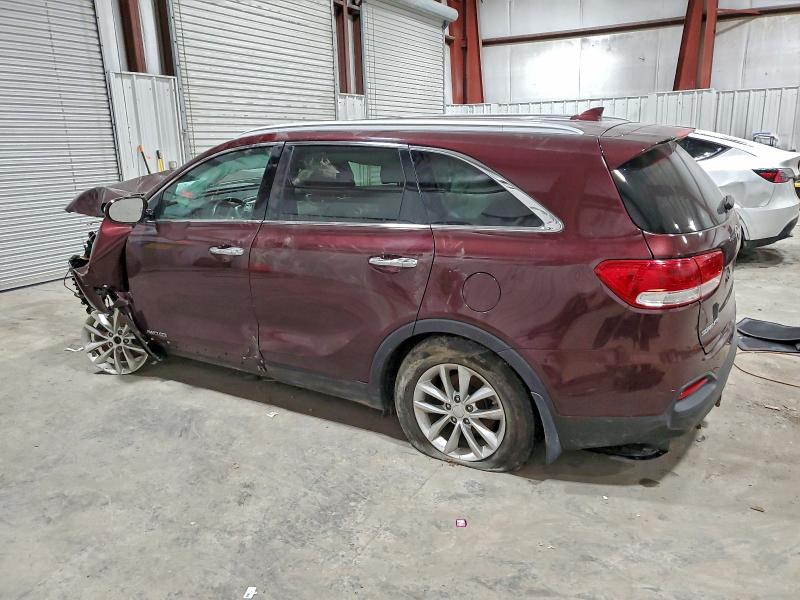 Фото 2 - KIA SORENTO