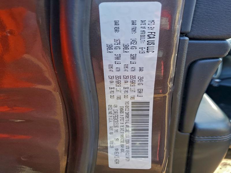 Фото 12 - JEEP GRAND CHER