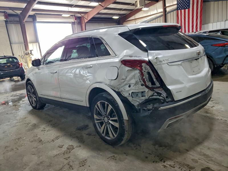 Фото 2 - CADILLAC XT5