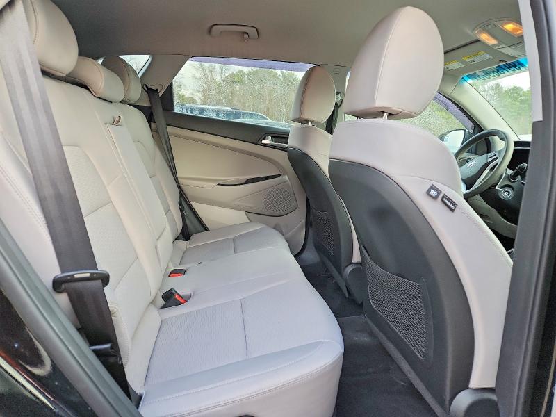 Фото 11 - HYUNDAI TUCSON