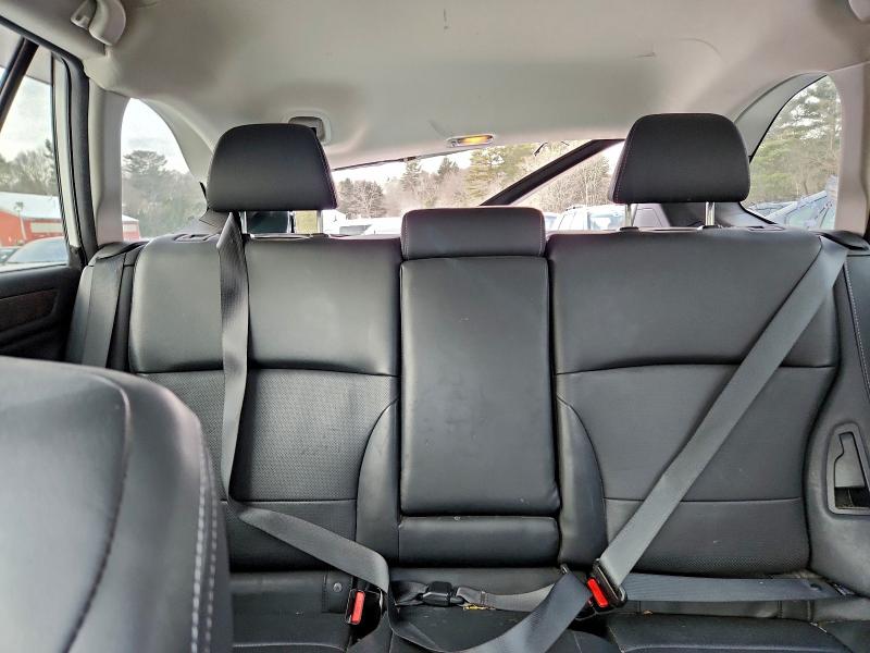 Фото 10 - SUBARU OUTBACK