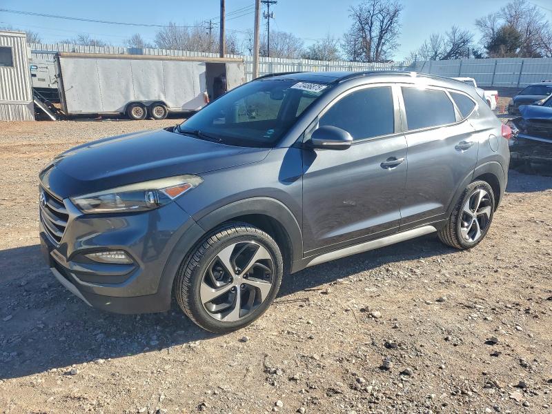 Фото 1 - HYUNDAI TUCSON