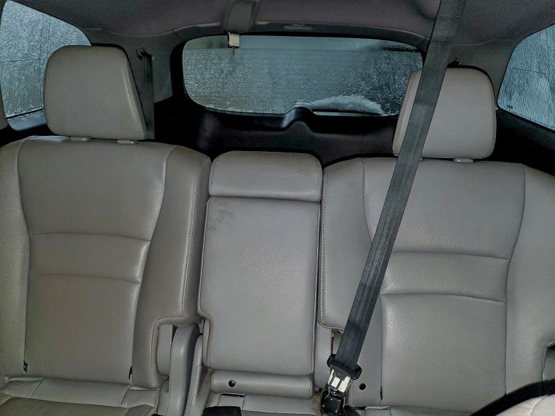 Фото 10 - HONDA PILOT